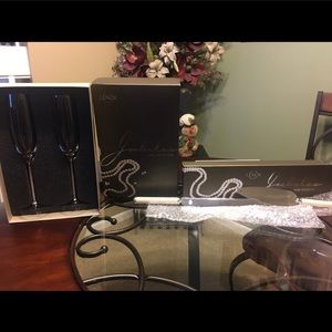 Wedding champagne flute and serving set.